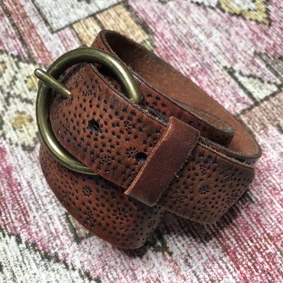 Tooled Floral Leather Brown Belt Gold Brass Circular Buckle Boho Rustic - Picture 3 of 7